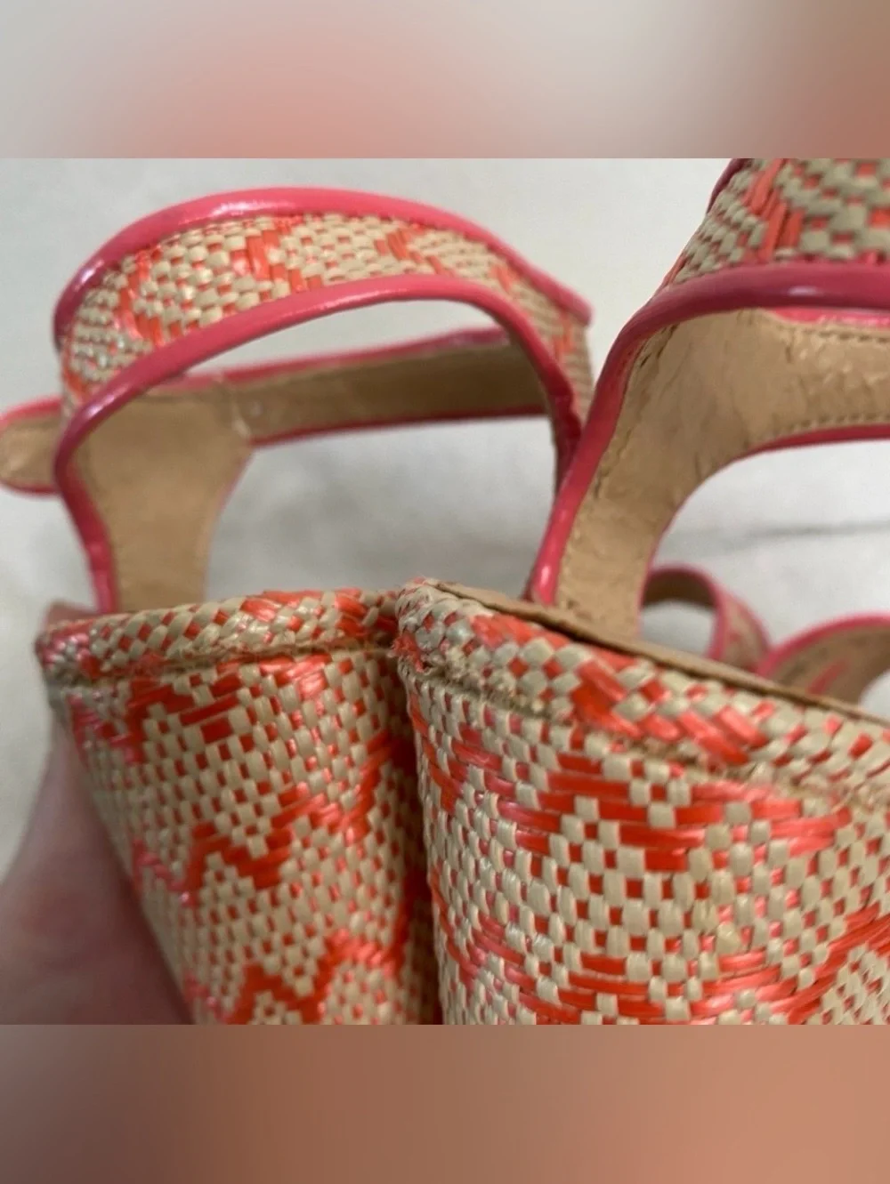 Madden Girl Tan Bright Pink Rattan Strappy Platform Chunky Heel Sandals Size 7.5